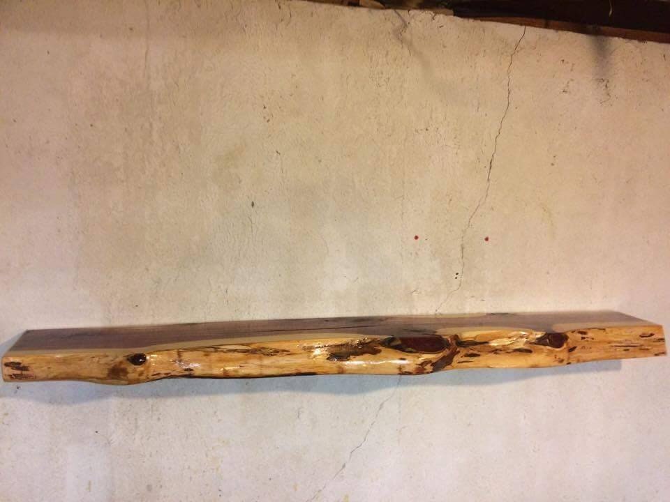 Floating Shelf With Bracket