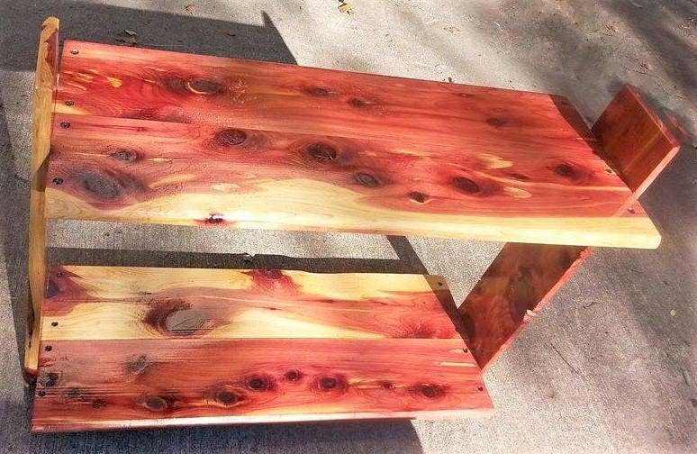 Cedar Shoe Rack