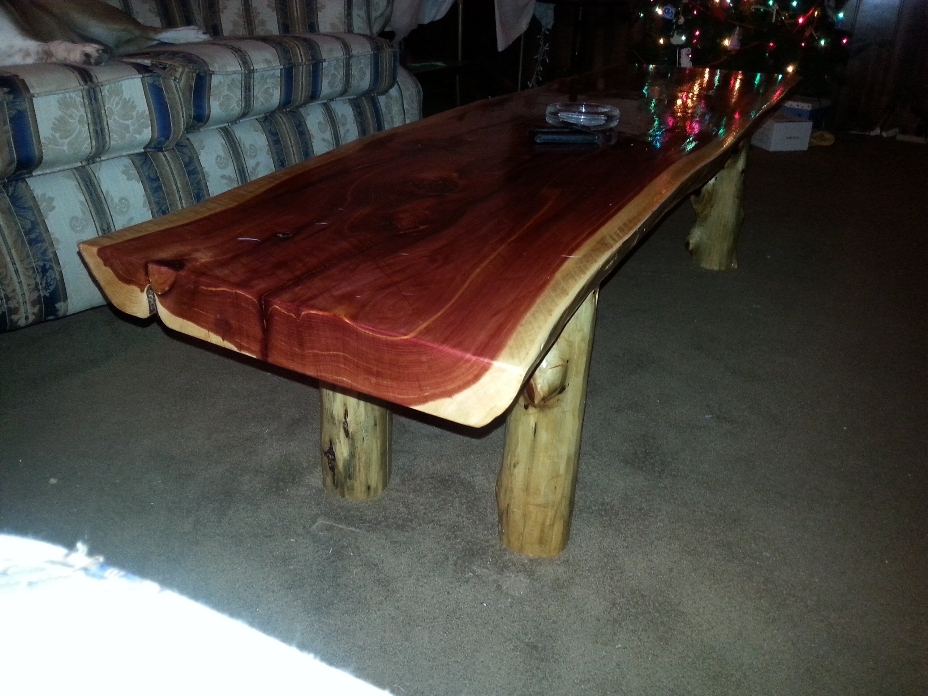 Rustic Cedar Tables – Cedar Furniture Lodge