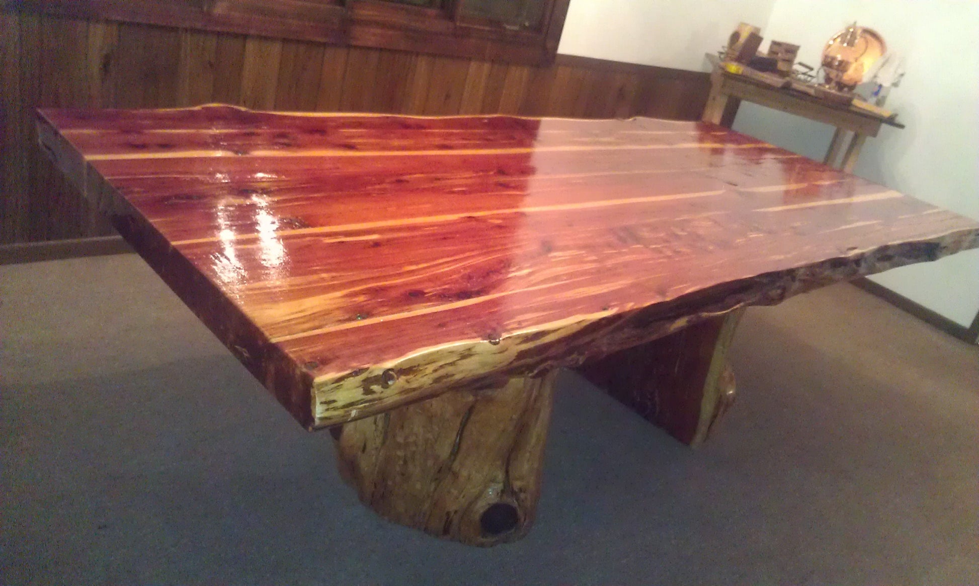 5 Ft Live Edge Cedar Slab – Cedar Furniture Lodge