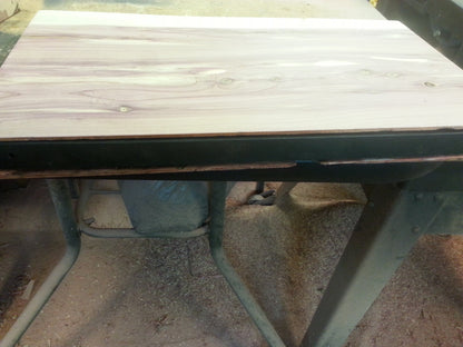 Floating Shelf With Bracket